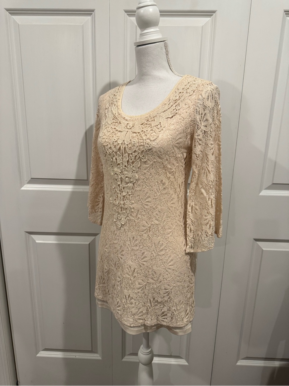 Flying Tomato Cream Lace Bell Sleeve Mini Dress Tunic Boho Cottagecore Size M - Picture 6 of 15